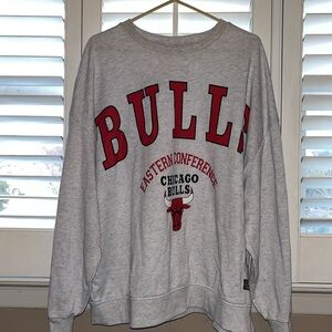 Women’s NBA Chicago Bulls sweatshirt size L